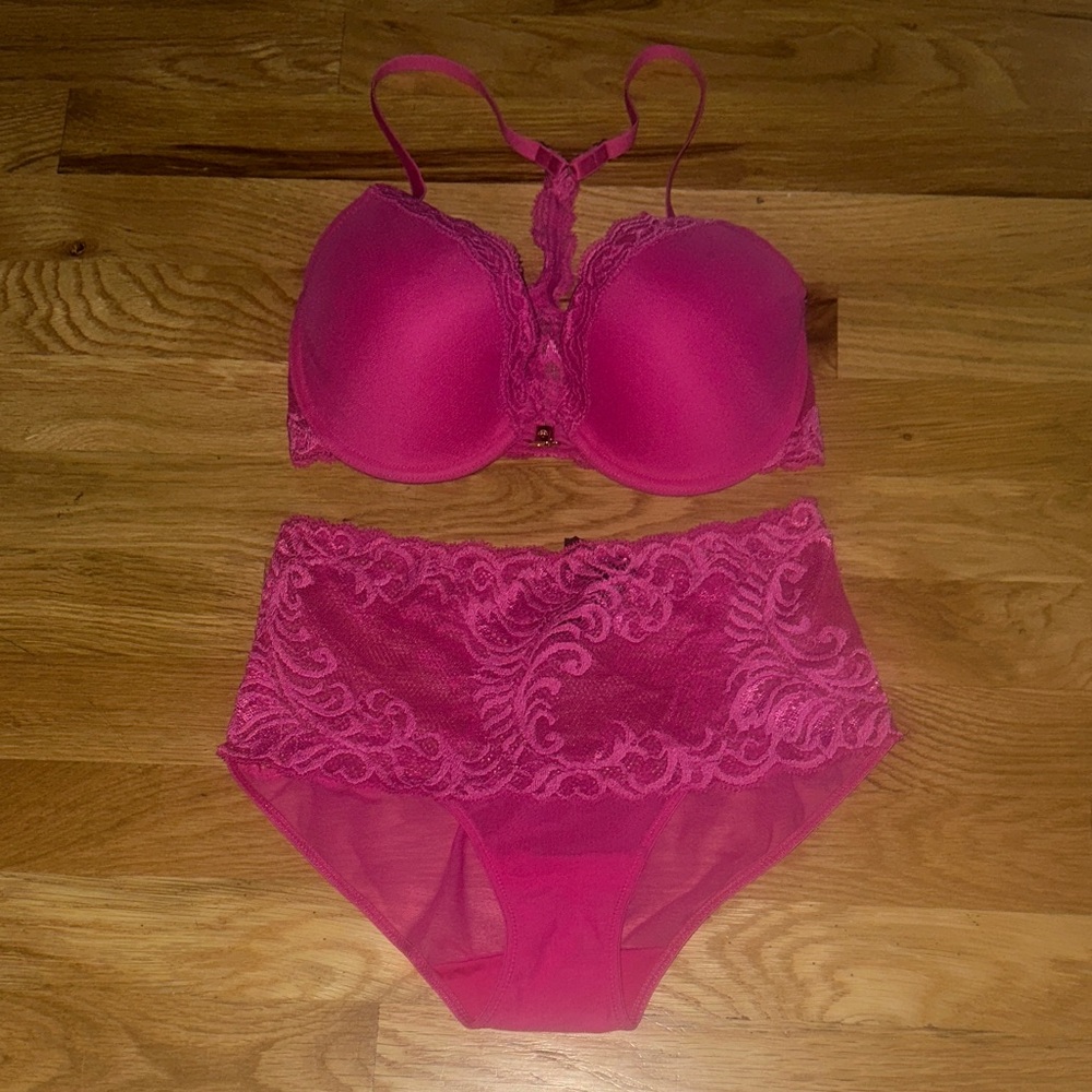 Natori Feathers Racer Bacl Bra & NWT Undies Matching Set 34C S
